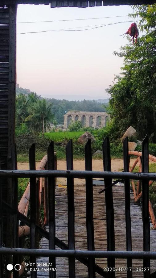 Om Shanti Om Homestay Hampi Exterior foto