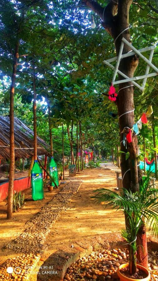 Om Shanti Om Homestay Hampi Exterior foto